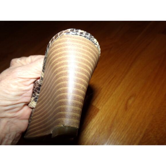 Impo Voyage reptile print wedge slide sandals 8M 3 inch wedge - Picture 5 of 6